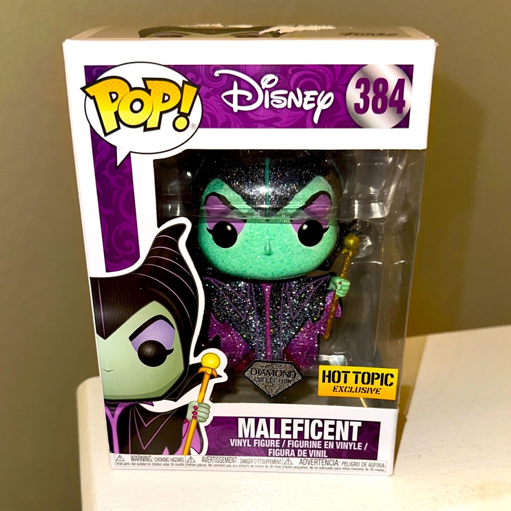 Funko POP! Disney #384 Maleficent (Diamond Collection) - Hot Topic Exclusive